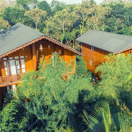 Silver Crown Nature Resort Kombichankulama Exterior foto